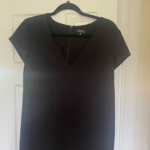 Aritzia / Babaton T shirt Dress